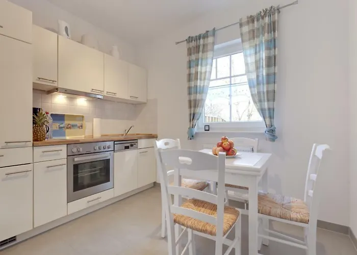 Bansin Apartment